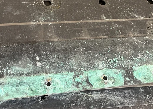 Mendaur Ulang Pelat Titanium untuk Foil Terukir